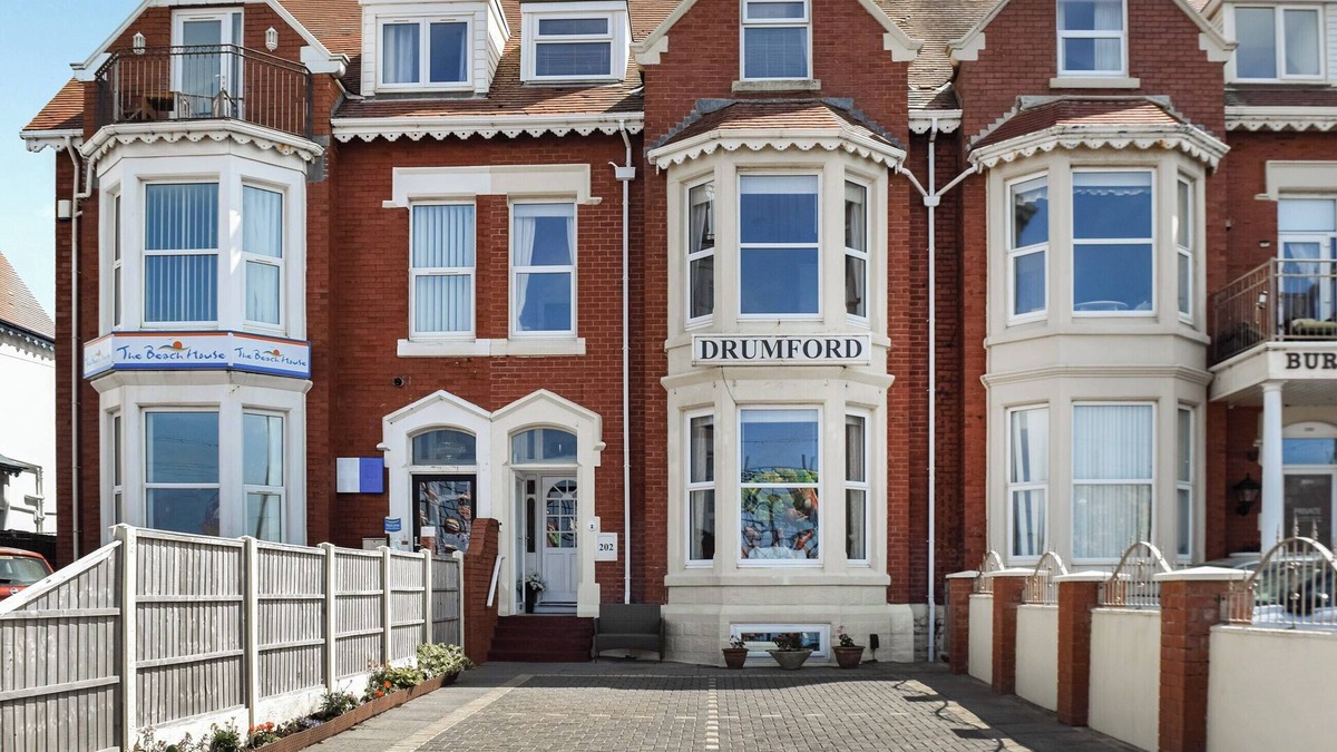 Bispham Cottage | A spacious property perfect for families and friends.