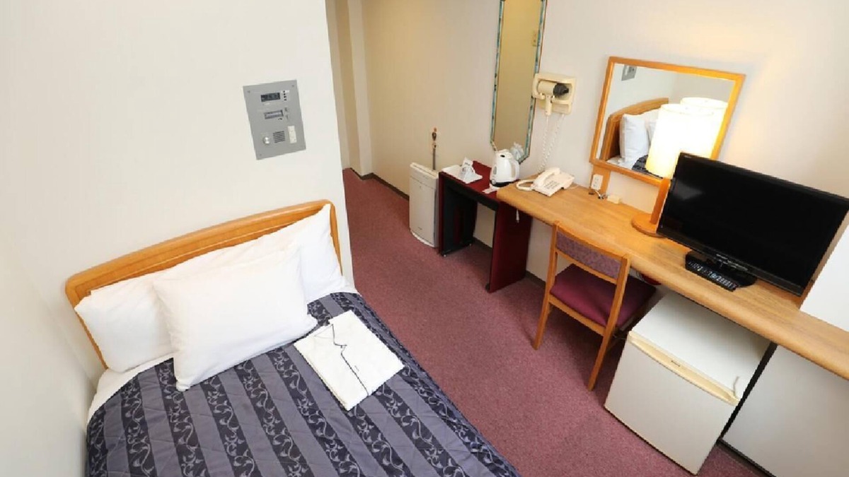 Kisarazu Hotel | A standard single nonsmoking room with a plan tha/Kisarazu Chiba