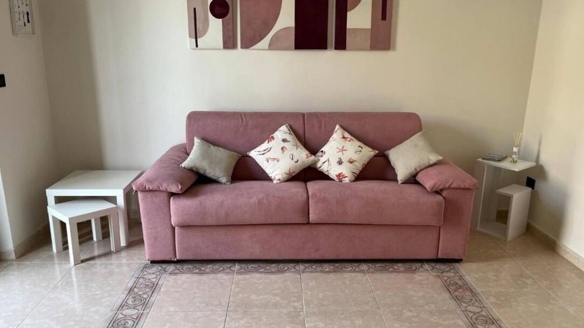 Locri Apartment | A stone's throw from the sea II - lovely three-room apartment in Locri
