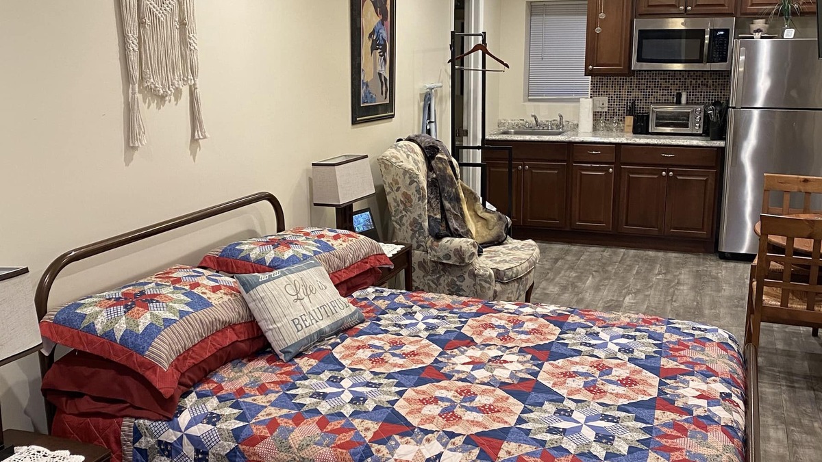 Willow Grove Apartment | A Studio Apt in Willow Grove Park