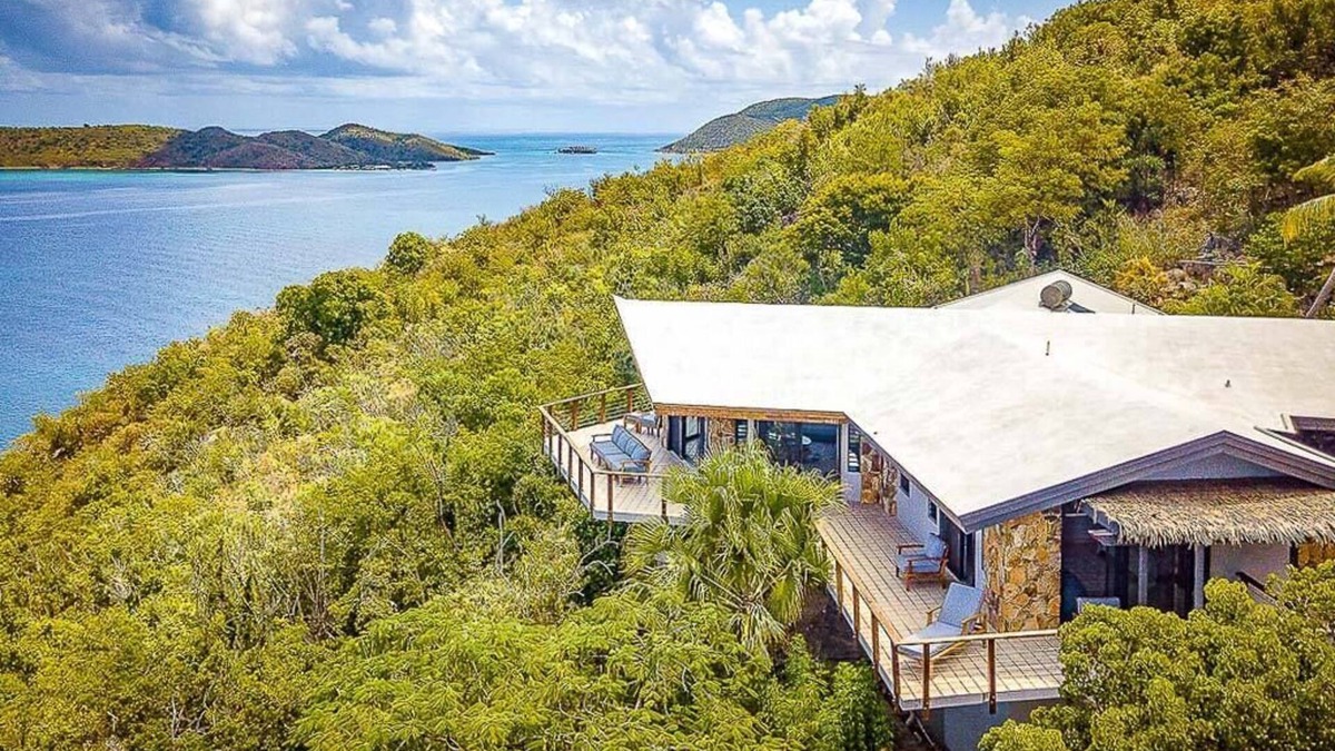 North Sound Villa | A stunning two-bedroom villa overlooking Leverick Bay