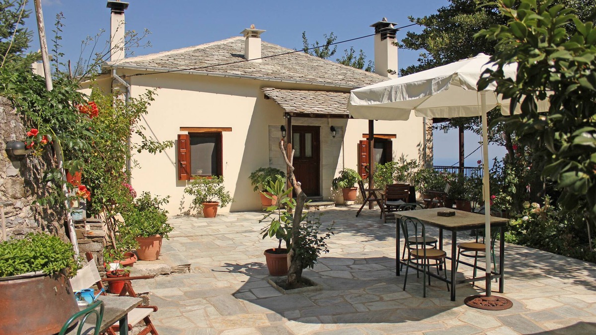 Tsagarada Villa | A sunday at the countryside