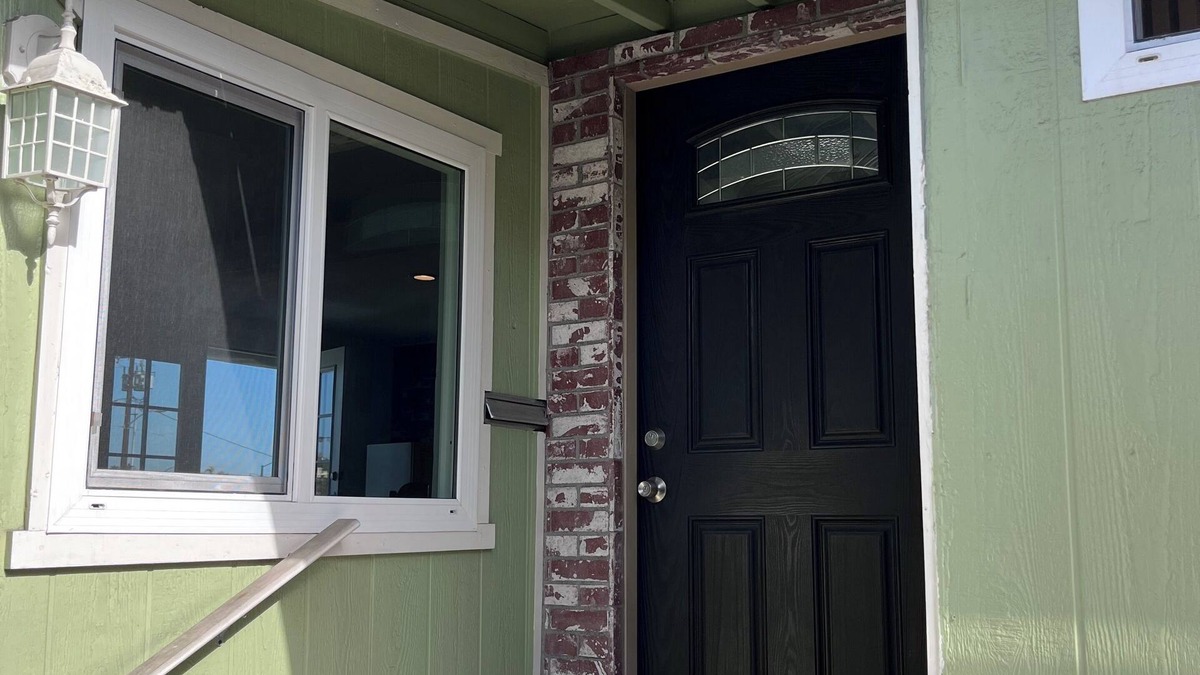 Leucadia House | A Surfers Paradise! - Steps from Beacon’s Beach, Encinitas