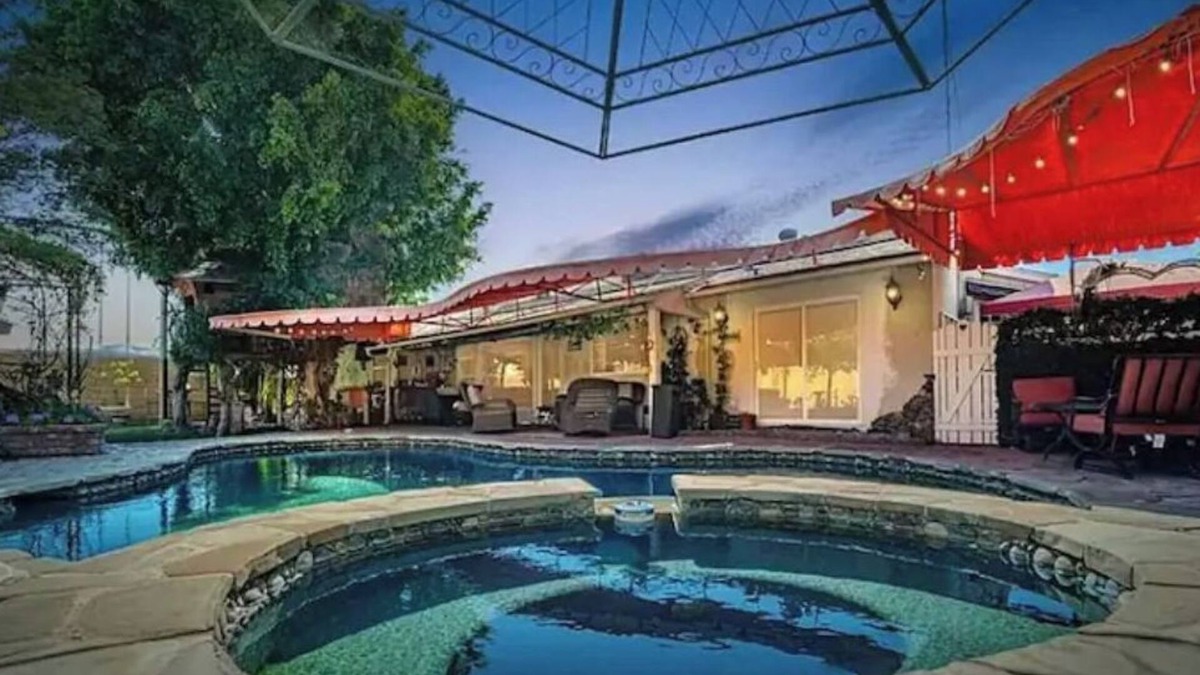 Whittier House | A Sweet Retreat /LA Attractions/Disney/Beaches
