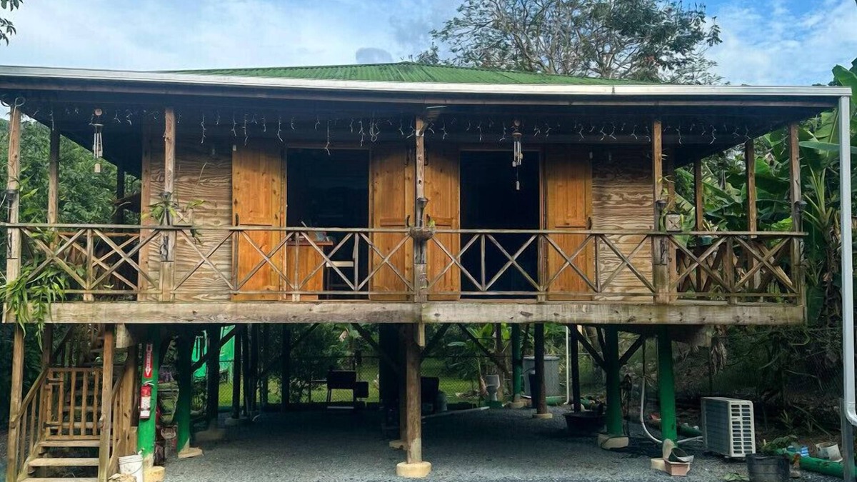 Salto Abajo Villa | A Treehouse Paradise