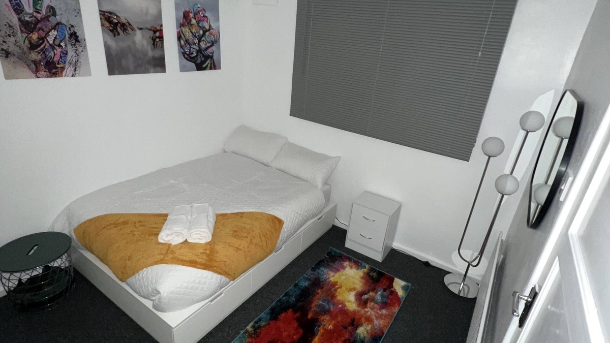 Kidbrooke with Hornfair House | a two bedroom cosy hideaway based in greenwich