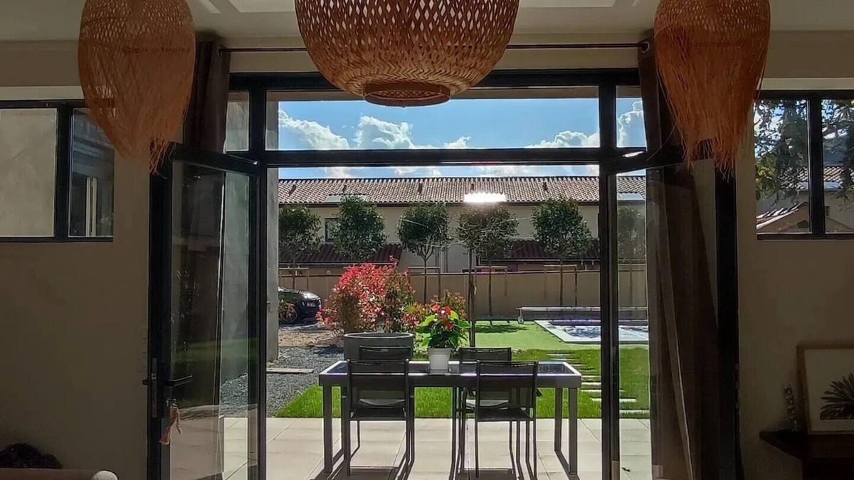Ampuis Apartment | a upscale apartment in the Center Village of Ampuis !