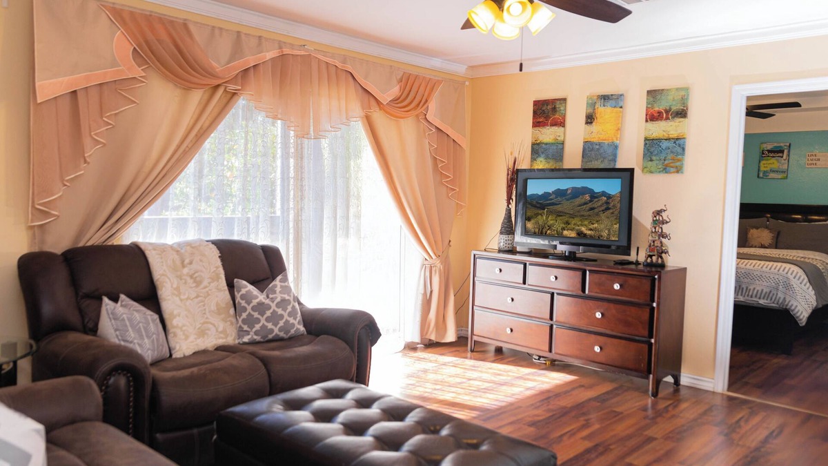 Mesa Apartment | A very cozy apartment with two master bedrooms!