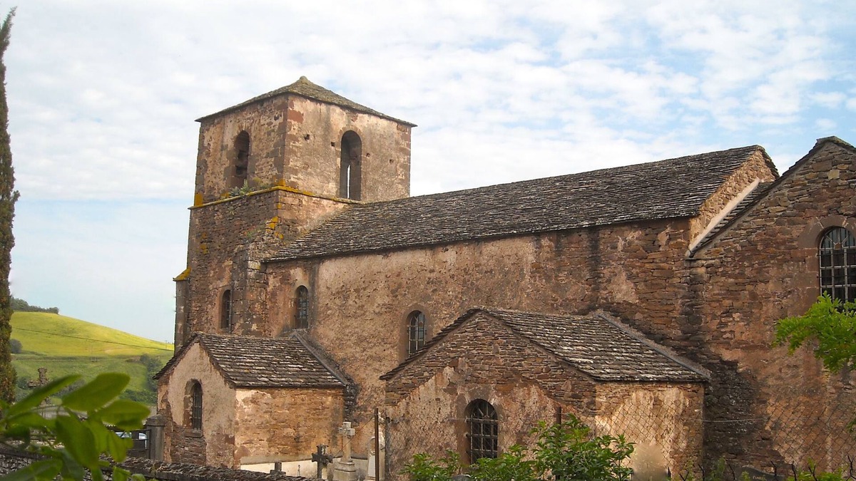 Martrin House | A village house in the heart of Rougier .
