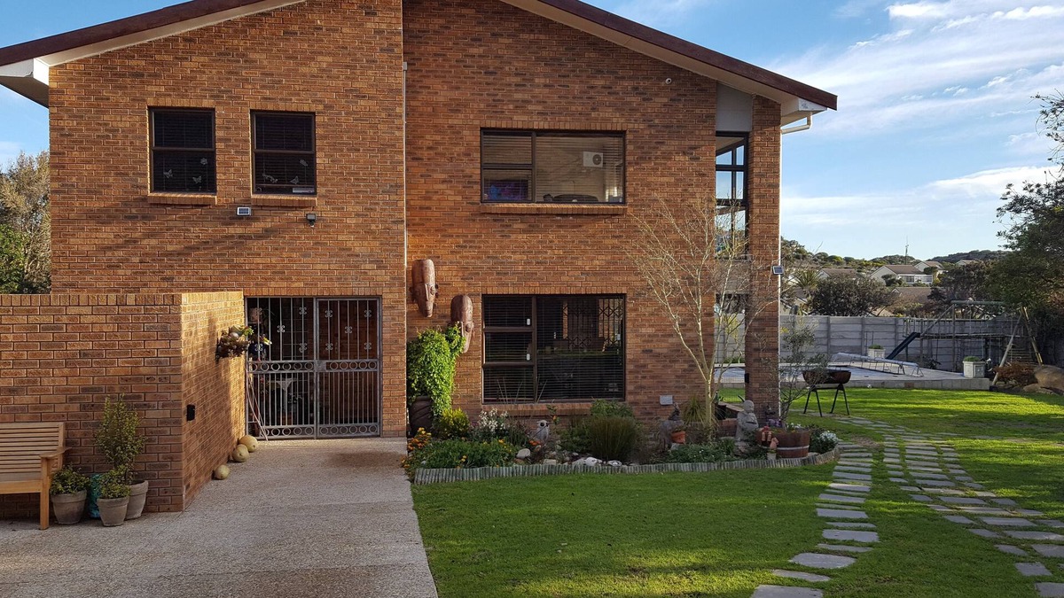 Redhill House | A Warm home for a Family Holiday in beautifull Cape Town