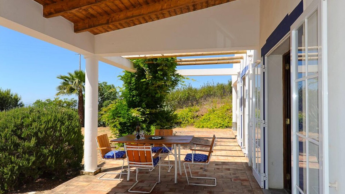 Tavira House | A Welcoming 3 Bed House, spectacular countryside and sea views