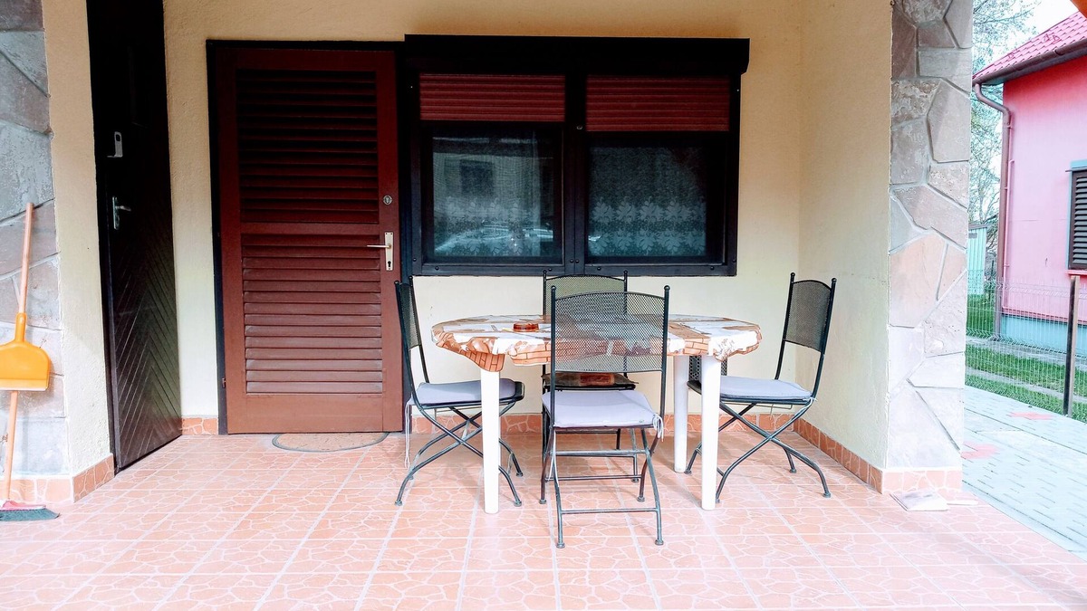 Fonyod House | A Whole Holiday House With a Garden in Fonyód for 2-10 Persons