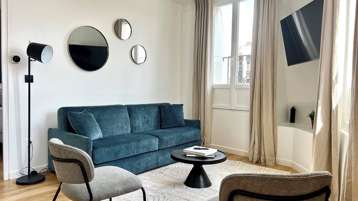 Strasbourg -Saint-Denis Apartment | A Wonderful 1-BR in Grands-Boulevards