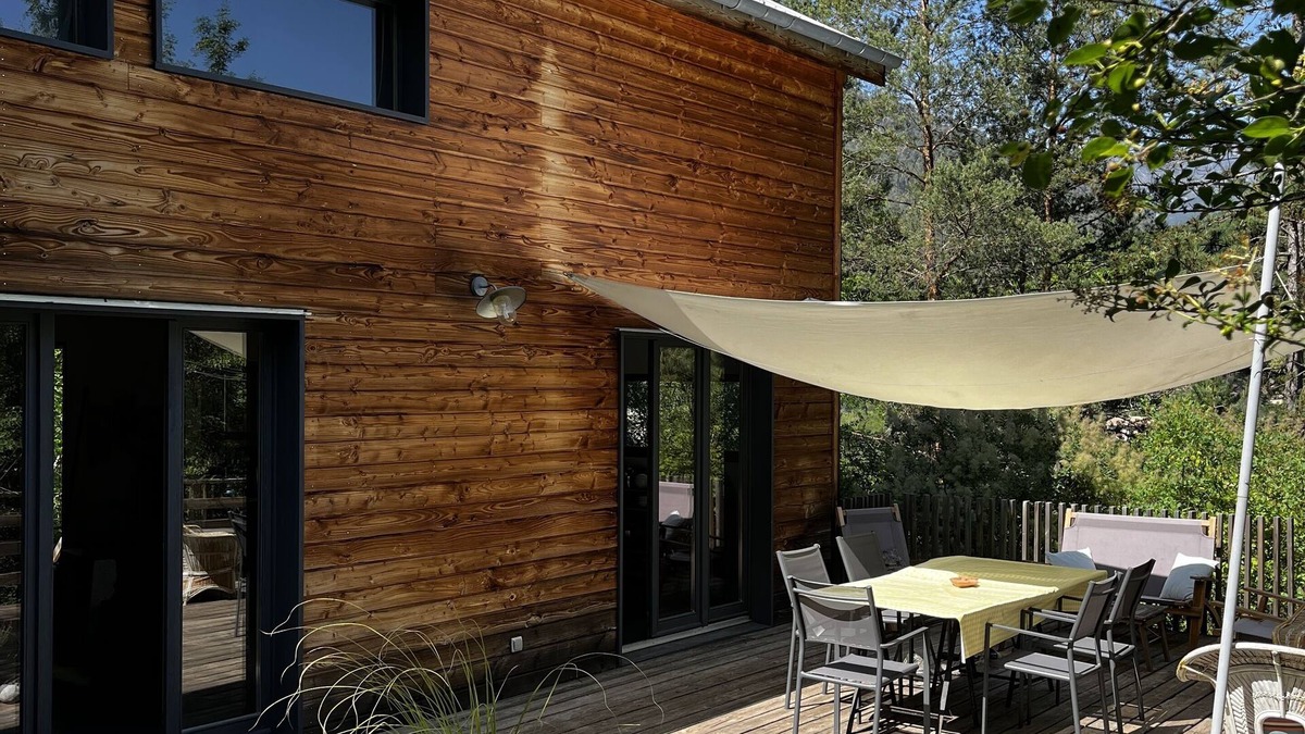 La Roque-en-Provence House | A wooden house by the river - 1 hour from Nice !