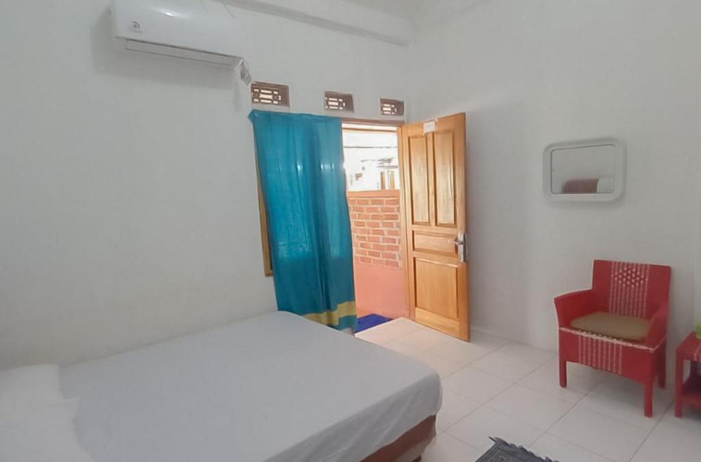 Ciwaru Hotel | AA BUNGSU Syariah Balekambang Ciletuh Sukabumi RedPartner