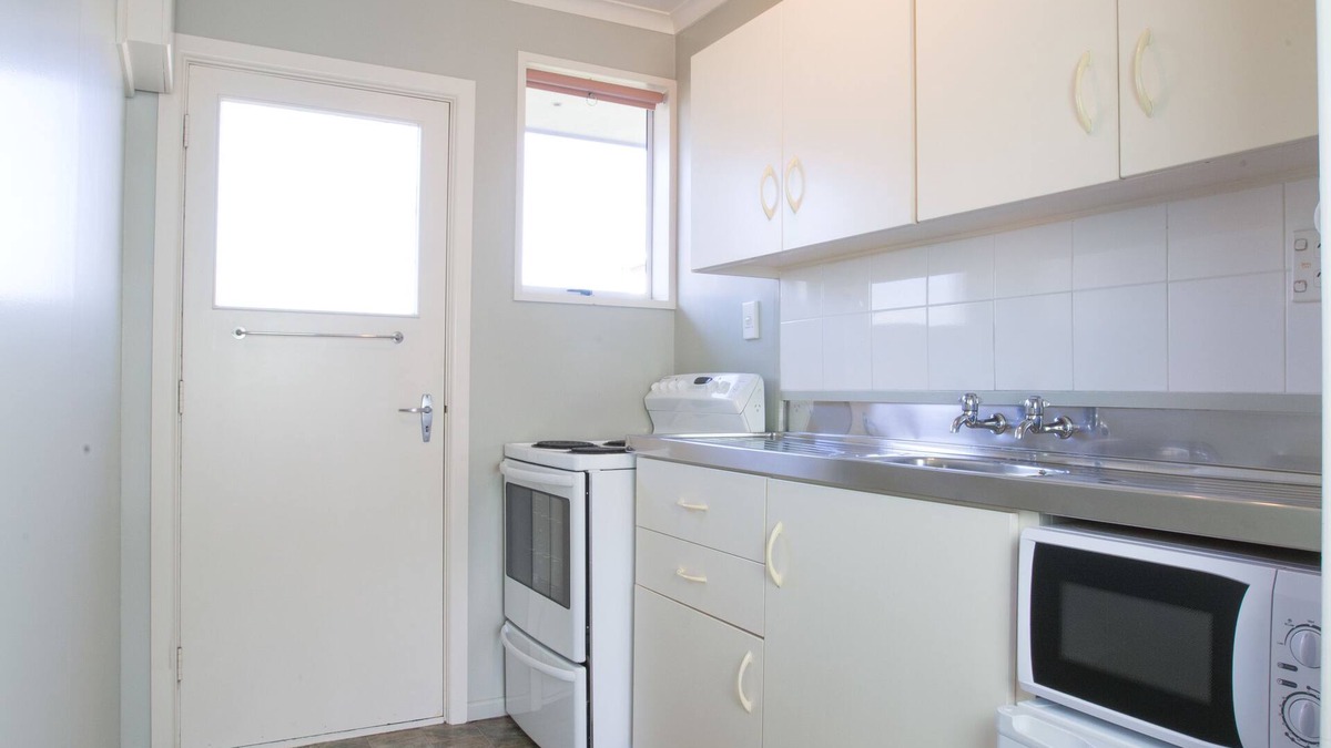 Oamaru Hotel | AAA Thames Court Motel