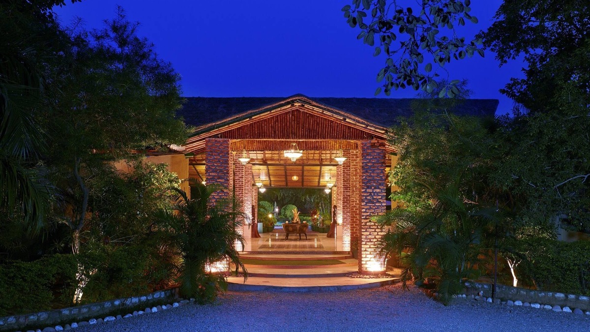 Ramnagar Resort | Aacorn Hideaway Resort & Spa
