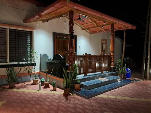 Hireguthi House | Aadwika Villa
