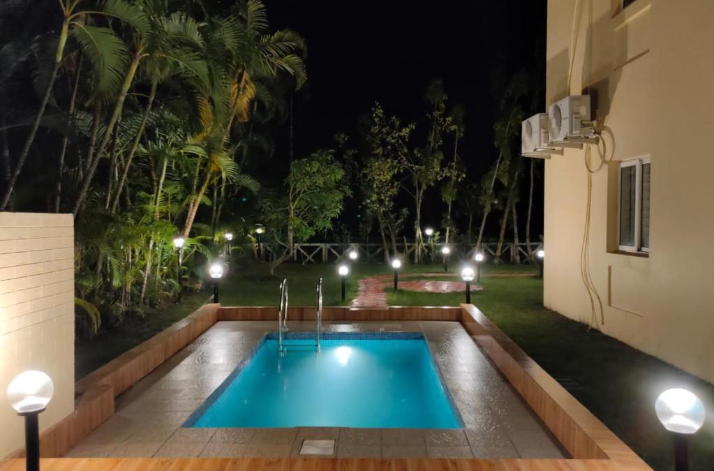 Raichak House | Aahana