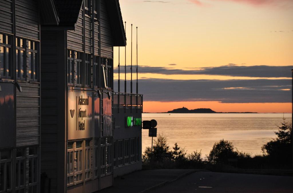 Valderoy Hotel | Aalesund Airport Hotel