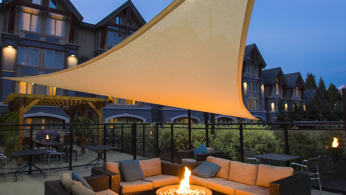 Whistler Village Hotel | Aava Whistler Hotel