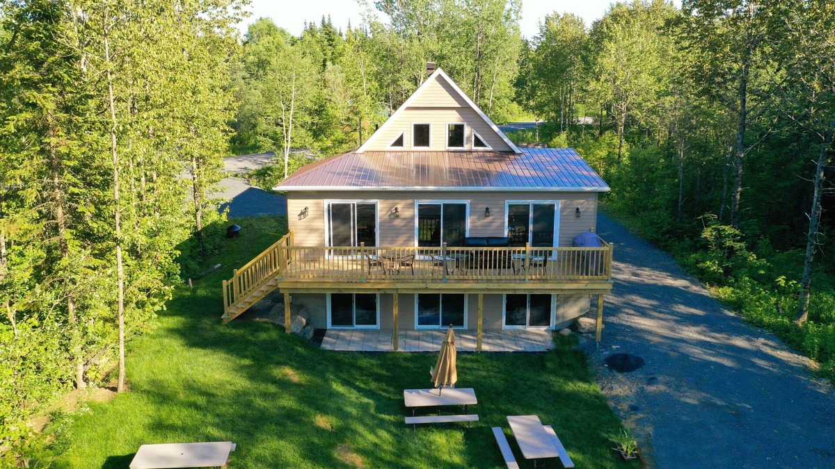 Saint-Zacharie House | ABÉNAKIS LAKE RESORT DES SAULES