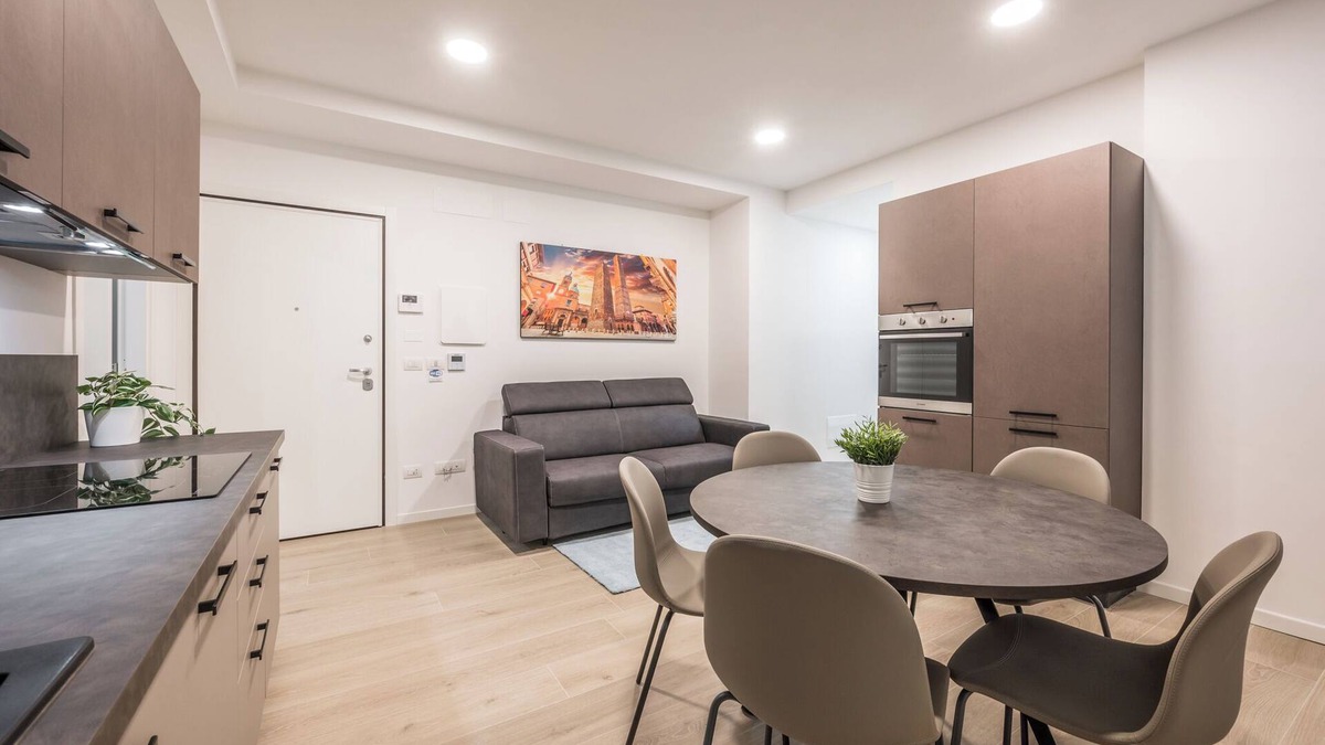 Historic Center Apartment | AB Plus - via Marconi 34