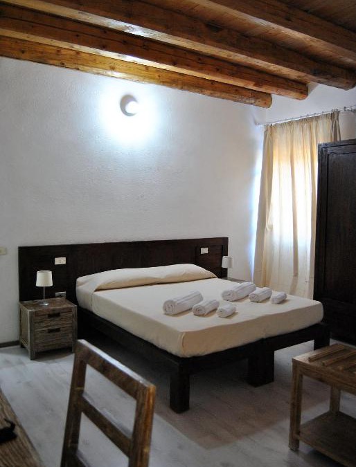 Ales House | Abas Ristorante Pizzeria Affittacamere