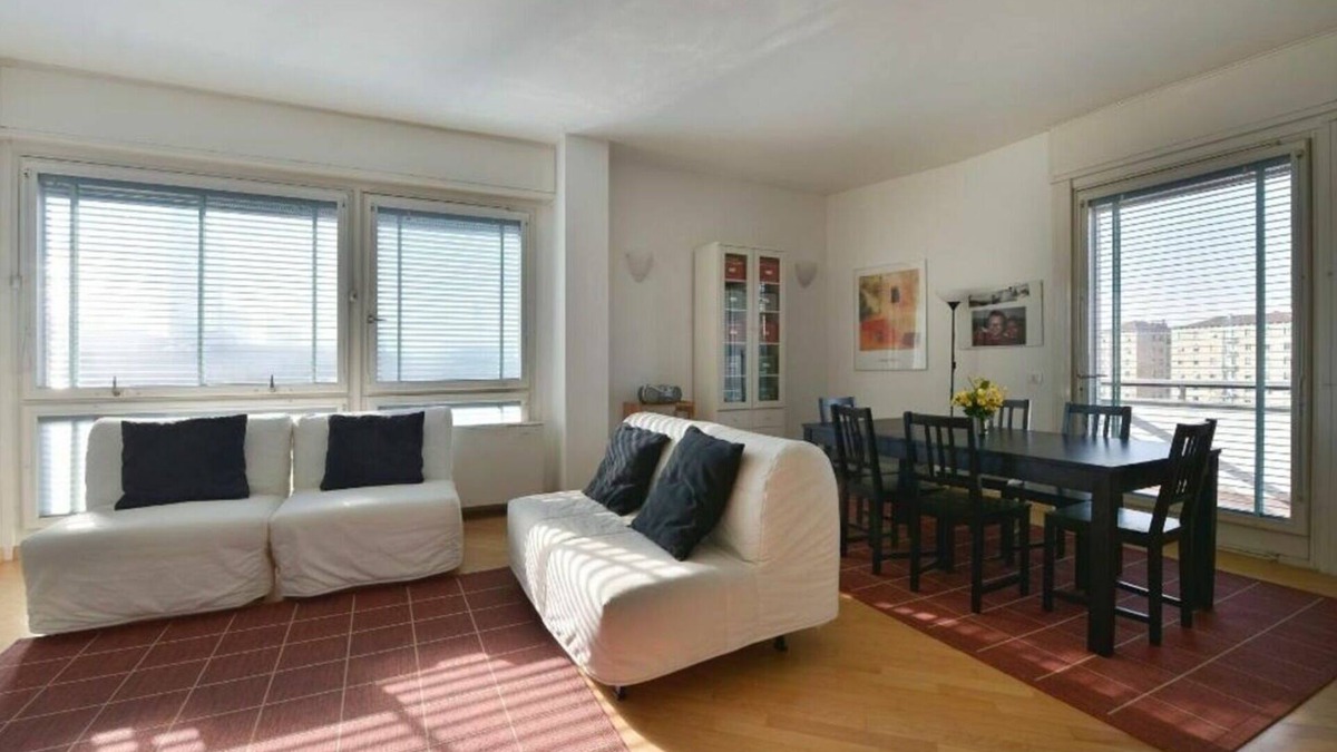 Zona Zara Apartment | Abbadesse, Bright 2 Br Apartment By Halldis