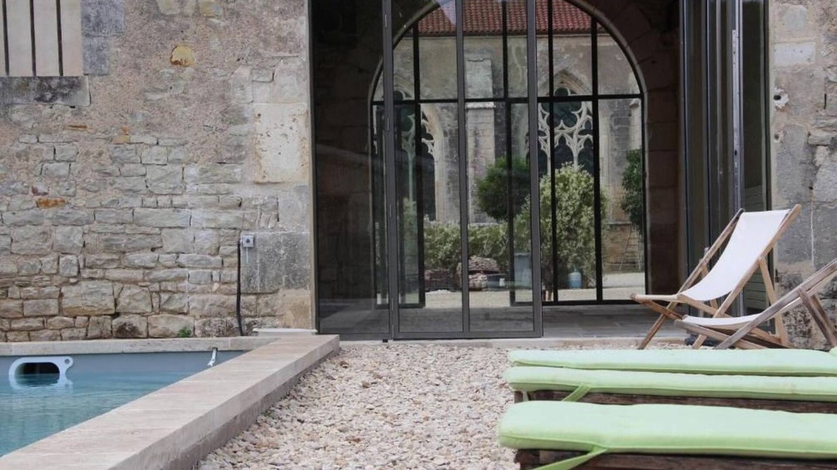 Accolay House | Abbaye de Reigny - Esprit de France