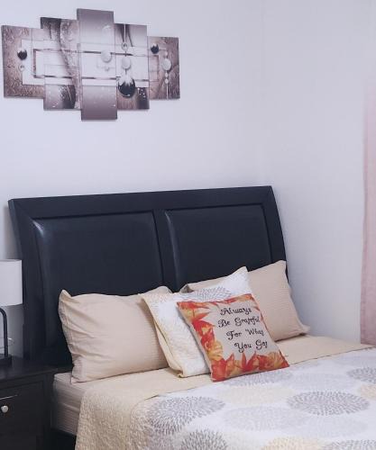 Queens House | Abby's Comfort