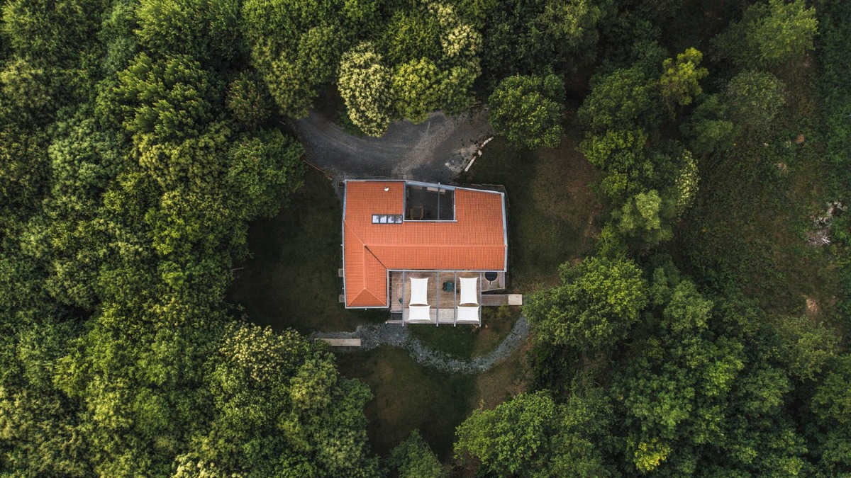 Sobrado House | Abeiro da loba, your house in the forest