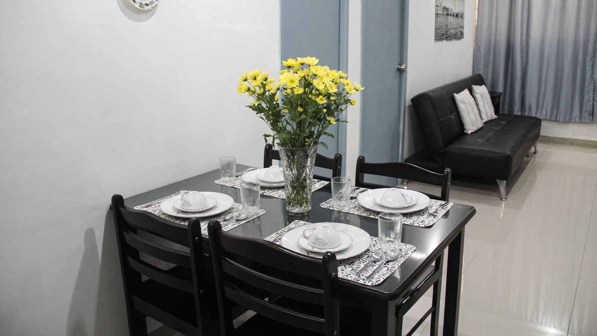 Palanan Apartment | Abela Apartments - 2 Bedrooms in Makati