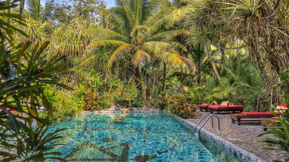 Maskall Resort | Abezza Resort And Adventure Spa