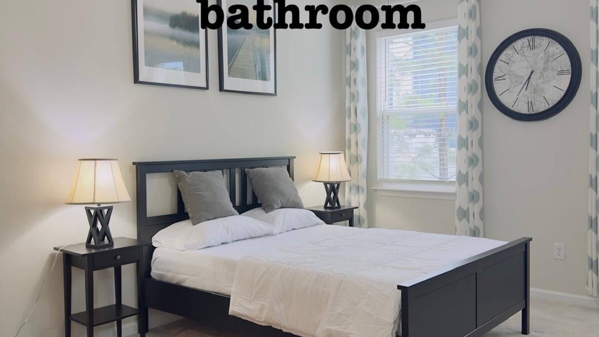 Seffner Community Alliance House | Abi home-1 attached bathroom