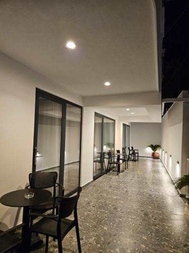 Sarande Hotel | Abi's Suites