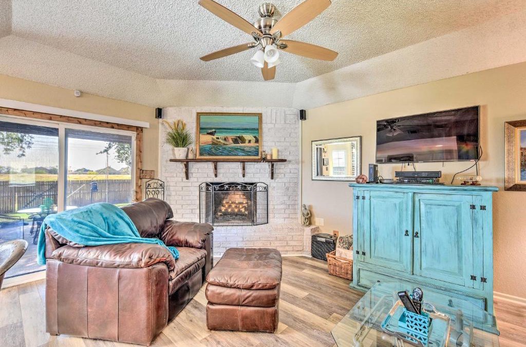 Abilene House | Abilene Home with BBQ and Pvt Yard, 1 Mi to ACU!