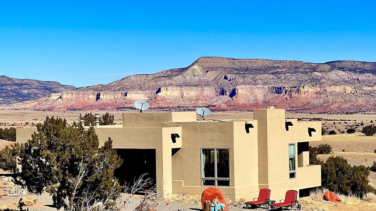 Youngsville House | Abiquiu Lake Mesa Home with Incredible 360° Views