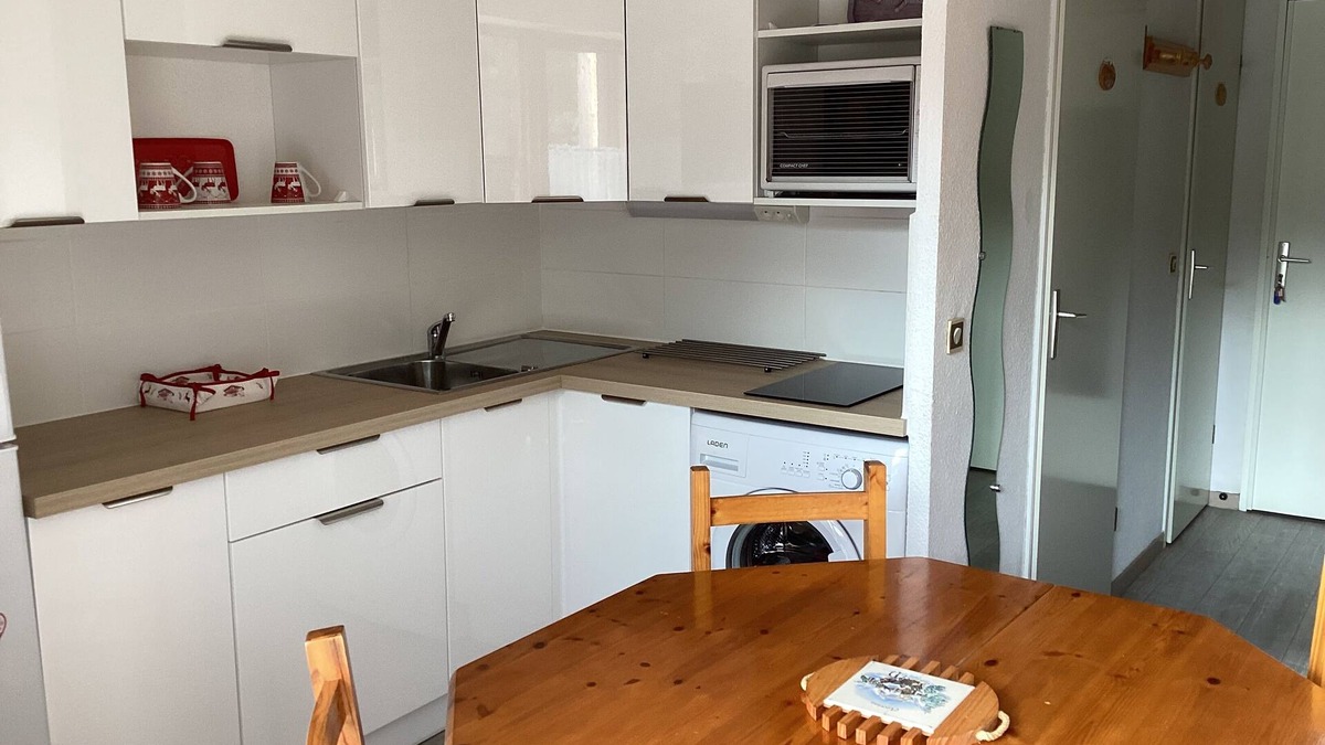 Abondance Apartment | Abondance: apartment in residence