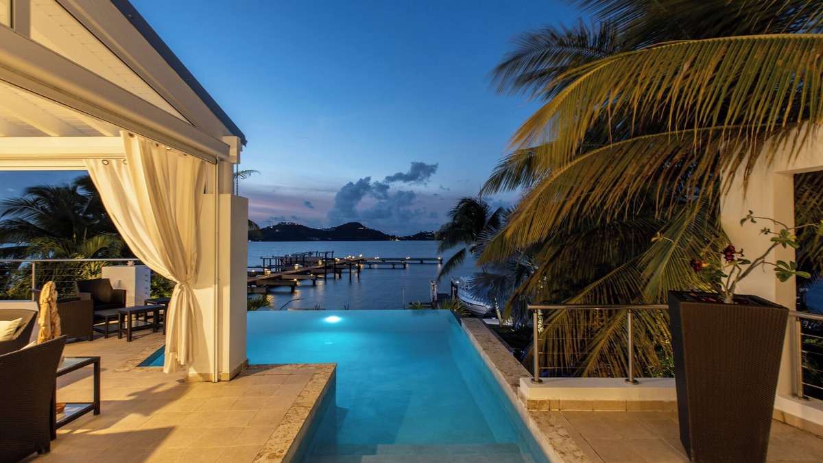 Maho Villa | Abracadabra 4BR in Aquamarina by Personal Villas - Spectacular Lagoon View