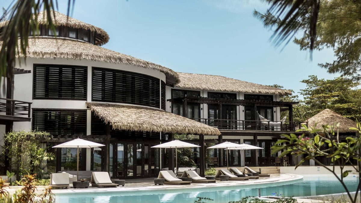 San Pedro Apartment | Abrazos 3: Garden-View Suite w/Spa Bath