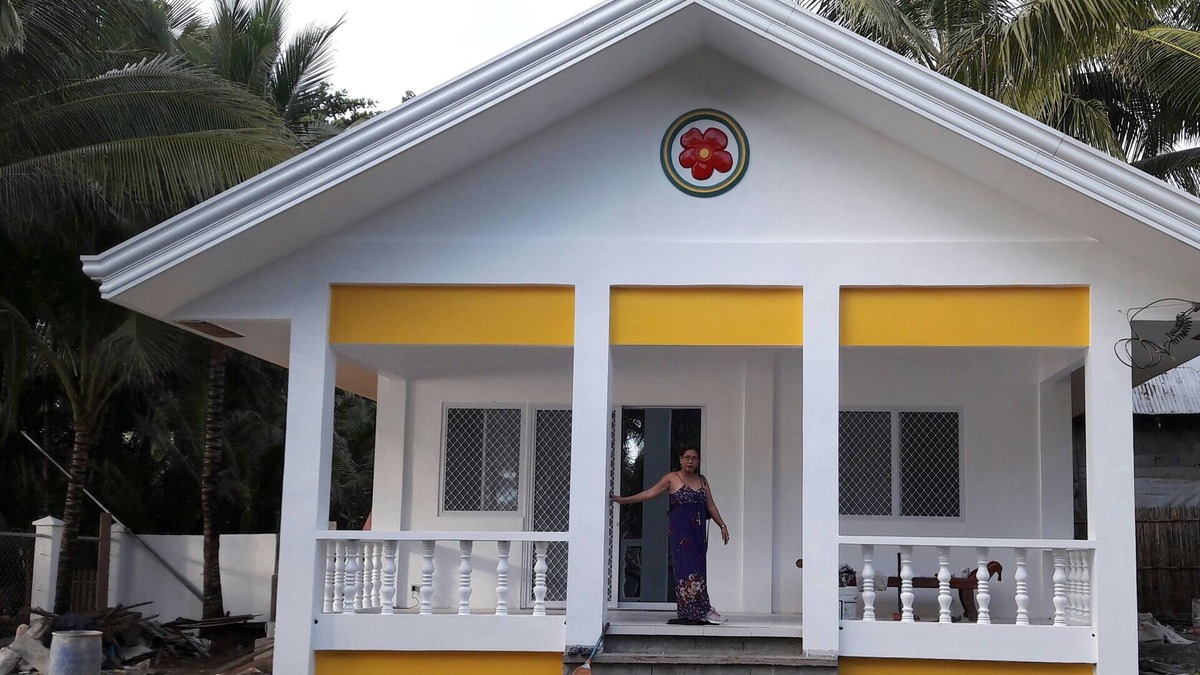 Hamtic Cottage | Absolute Beachfront self-contained 2-BR Cottage with breathtaking views.