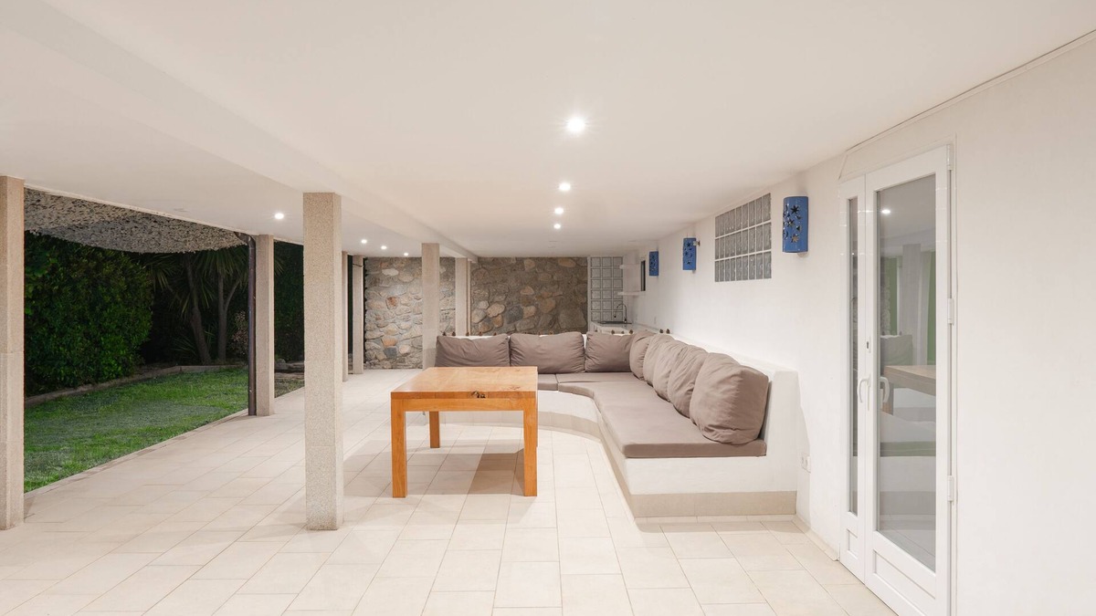 Cuevas del Valle Ski Chalet | Absolute Family Relaxation Place