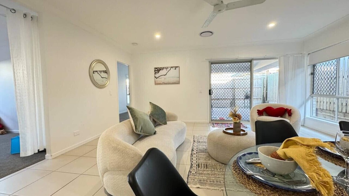Greenbank House | Absolute Familial Paradise - Greenbank