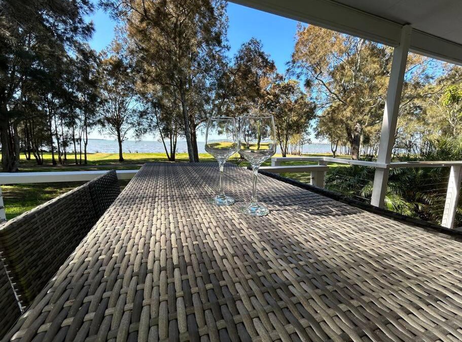 Killarney Vale House | Absolutely Lakeside House, quiet and peace