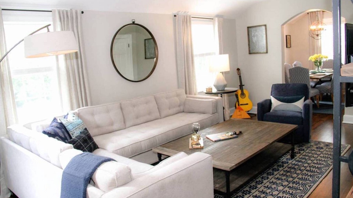 Green Hills Apartment | "Absolutely lovely, apartment was wonderful. Great location, nicely furnished."