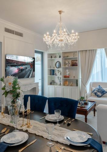 Abu Dhabi Villa | Abu Dhabi 4BR Villa - Victorian-Inspired Stay