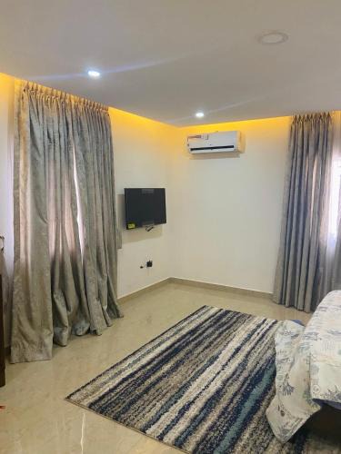 Orozo House | Abuja Horizons Suite