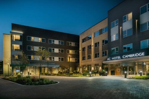 North Cambridge Hotel | AC Hotel by Marriott Boston Cambridge
