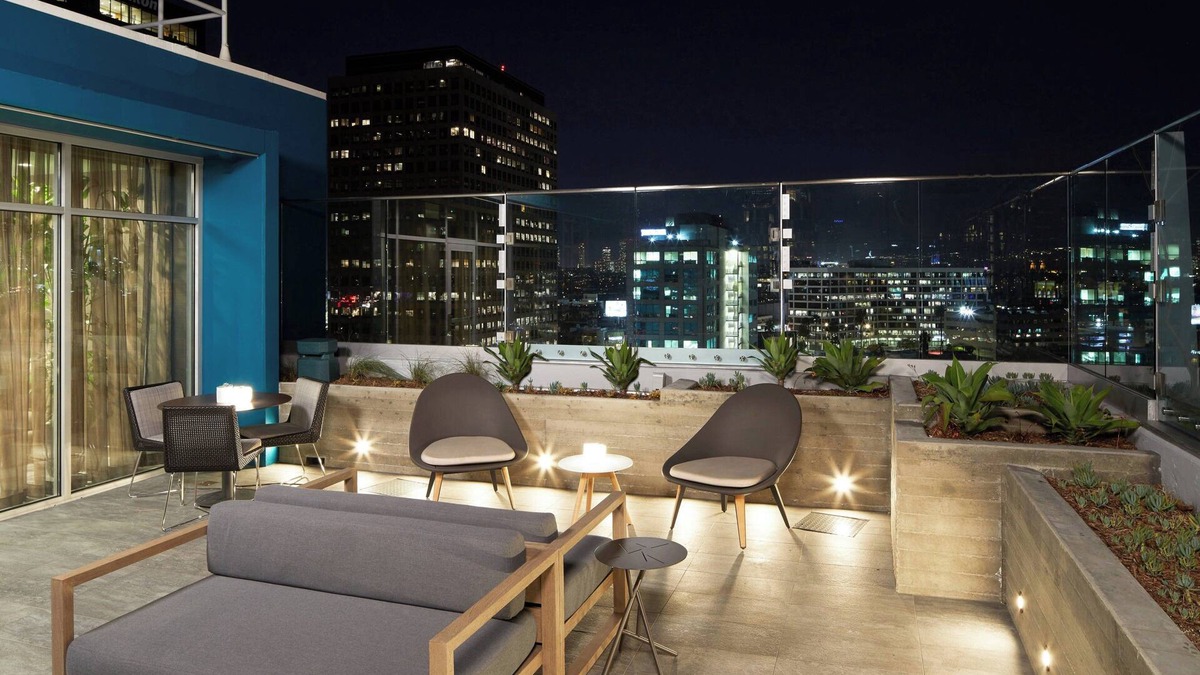 Carthay Circle Hotel | AC Hotel by Marriott Beverly Hills